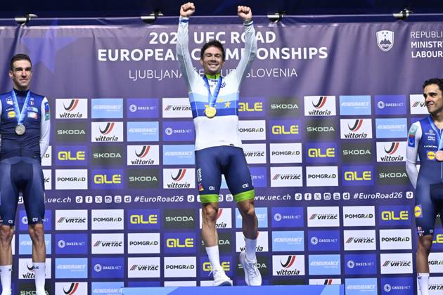 UEC 2026 Road European Championships Ljubljana 07 10 2026 SENCUR, SLOVENIA - OCTOBER 07 : silver medal Armirail Bruno (FRA), gold medal Roglic Primoz (SLO) and bronze medal Decomble Maxime (FRA) pictured during the podium ceremony of the Men Elite Individual Time Trial at the 2026 UEC Road European Championships. An UCI Continental Championships time trial cycling race with start and finish in Sencur on October 7, 2026 in Sencur, Slovenia, 07 10 2026 Sencur Slovenia  Copyright: xJanxDexMeuleneirx