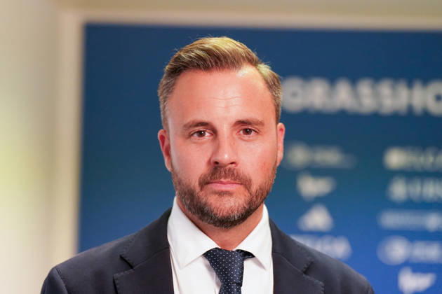 Ludovic Delà chat, Verwaltungsratspräsident der Grasshopper Fussball AG (GFAG), bei der Medienkonferenz des Grasshopper Club Zürich (GCZ) in Zürich. Porträt, Ludovic Delechat, Ludovic Delà chat, GC Zürich, GCZ, Grasshoppers, Verwaltungsratspräsident, Präsident, GFAG, Bridge Football Group, Vereinsführung, Management, Führung, Medienkonferenz, Pressekonferenz, Medien, Fussball, Schweizer Fussball, Super League, Zürich. Copyright: xJOERANxSTEINSIEKx