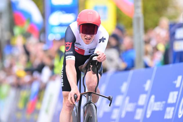 Switzerland s Stefan Kung crosses the finish line of the Men Elite Individual Time Trial race (22km) at the cycling UEC Road European Championships, in Ljubljana, Slovenia, on Wednesday 7 October 2026. The UEC Road European Championships are taking place from 02 to 07 October in Ljubljana, Slovenia. DAVIDxPINTENS  x189072045x
