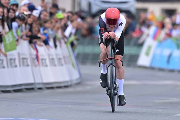 Switzerland s Stefan Kung crosses the finish line of the Men Elite Individual Time Trial race (22km) at the cycling UEC Road European Championships, in Ljubljana, Slovenia, on Wednesday 7 October 2026. The UEC Road European Championships are taking place from 02 to 07 October in Ljubljana, Slovenia. DAVIDxPINTENS  x189072073x