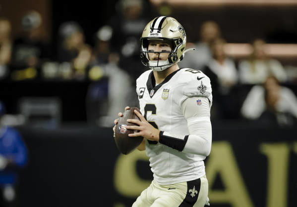 NEW ORLEANS, LA - OCTOBER 05: Tyler Shough 6 of the New Orleans Saints plays against the Atlanta Falcons during the first half of a game at Caesars Superdome on October 5, 2026, in New Orleans, Louisiana. (Photo by Derick Hingle Icon Sportswire) NFL, American Football Herren, USA OCT 05 Falcons at Saints EDITORIAL USE ONLY Icon12626105132
