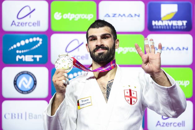 AZERBAIJAN, BAKU - OCTOBER 7, 2026: 1st placed Tato Grigalashvili of Georgia attend an award ceremony for the men s -81 kg category during the 2026 World Judo Championships at the National Gymnastics Arena. Mikhail Sinitsyn TASS 98916936