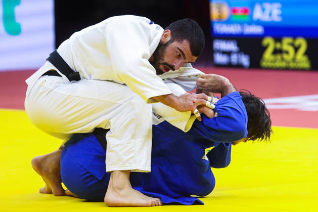 AZERBAIJAN, BAKU - OCTOBER 7, 2026: Tato Grigalashvili (L) of Georgia and Zelim Tckaev of Azerbaijan compete in their -81 kg bout as part of the 2026 World Judo Championships at the National Gymnastics Arena 2026 World Judo Championships In Baku - ZUMAt113 20261007_zaa_t113_512 Copyright: xMikhailxSinitsynx