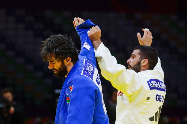 AZERBAIJAN, BAKU - OCTOBER 7, 2026: Tato Grigalashvili (R) of Georgia wins Zelim Tckaev of Azerbaijan in a -81 kg bout as part of the 2026 World Judo Championships at the National Gymnastics Arena 2026 World Judo Championships In Baku - ZUMAt113 20261007_zaa_t113_530 Copyright: xMikhailxSinitsynx