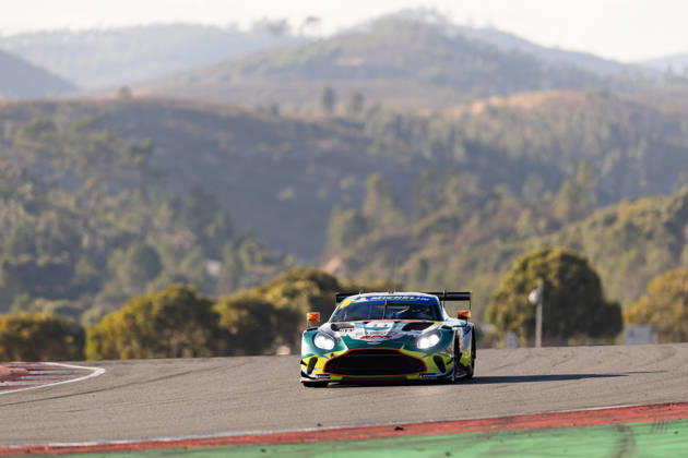 AUTO - MLC 2026 - PORTIMAO 11 COMEAU Antoine (usa), HAYS Nicky (usa), Code Racing Development, Aston Martin Vantage AMR GT3 Evo, GT3, action during the 6th round of the 2026 Michelin Le Mans Cup on the Autodromo Internacional do Algarve from October 8 to 10, 2026 in Portimao, Portugal - Copyright: xJoaoxFilipex