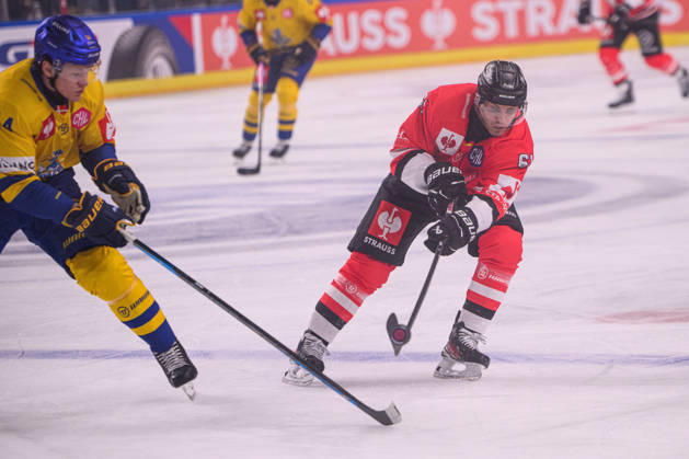 COLOGNE, GERMANY - 7 OCTOBER, 2026: - The Champions Hockey League match Koelner Haie vs. Herning Blue Fox at LANXESS arena. Copyright: xVitaliixKliuievx