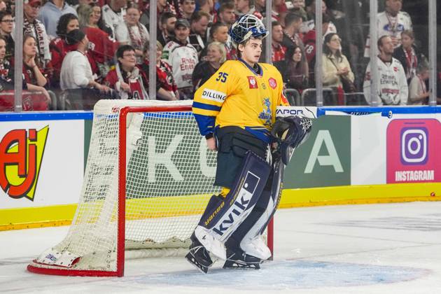 Eishockey CHL 5. Spieltag Kölner Haie - Herning Blue Fox am 07.10.2026 in der Lanxess Arena in Köln Jänis Fecers ( Herning )