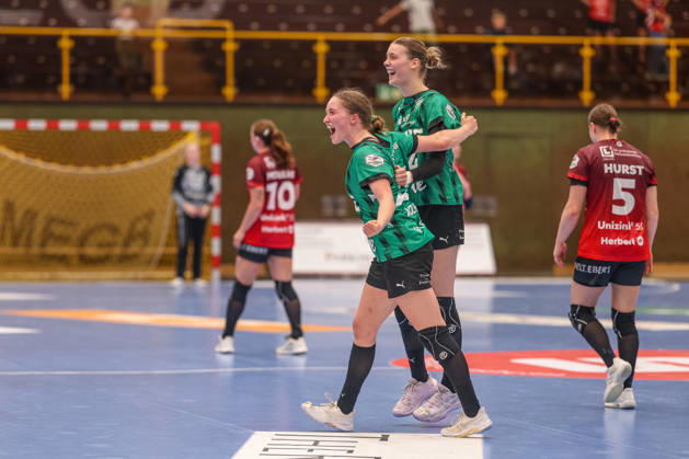 GER, Bensheim, HSG Bensheim Flames vs Vfl Oldenburg, Alsco Handball Bundesliga Frauen, Handball, DHB, Spielzeit 2026 2027, Weststadthalle Bensheim, 5. Spieltag im Bild: Laurentia Wolff (VfL Oldenburg Handball Frauen 24), Freude und Emotionen nach dem Sieg DFB DFL REGULATIONS PROHIBIT ANY USE OF PHOTOGRAPHS AS IMAGE SEQUENCES AND OR QUASI-VIDEO, 07.10.2026 Copyright: HMBxMedia HendrikxHamelau