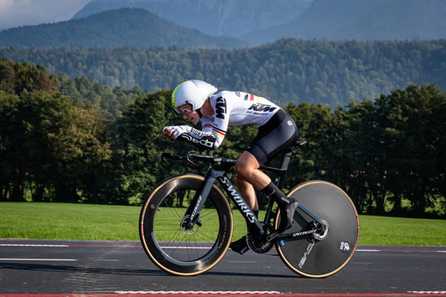 DWORATZEK Klara: UEC Road cycling, Rad, Radsport, Strasse European Championships - Ljubljana 2026 DWORATZEK Klara ( GER ) Germany Querformat - quer - horizontal - Landscape - Event Veranstaltung: UEC Road Cycling European Championships 2026 Ljubljana - Category Kategorie: Cycling - Road Cycling European Championships - Individual Time Trail Junior Women U19 - Location Ort: Europe Slovenia - Sencur - Å enÄur - Discipline: Individual Time Trail ( ITT ) - Distance: 22 km - Date Datum: 07.10.2026 Wednesday Day 5 -