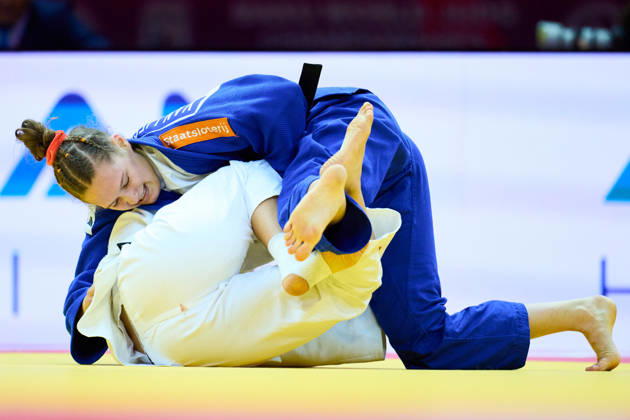 (Top-Bottom) Van Lieshout Joanne (NED), Lkhagvatogoo Enkhriilen (MGL), OCTOBER 7, 2026 - Judo : World Judo Championships BAKU2026 Women s -63kg3rd place match at National Gymnastics Arena in Baku, Azerbaijan. Noxthirdxpartyxsales aflo_354113110 KenxAsakurax