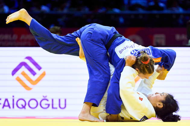 (Top-Bottom) Van Lieshout Joanne (NED), Lkhagvatogoo Enkhriilen (MGL), OCTOBER 7, 2026 - Judo : World Judo Championships BAKU2026 Women s -63kg3rd place match at National Gymnastics Arena in Baku, Azerbaijan. Noxthirdxpartyxsales aflo_354113113 KenxAsakurax