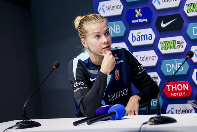 Women s National Soccer Team Prepares for World Cup Qualifiers Bucharest, Romania, October 8, 2026 Lisa Fjeldstad Naalsund and Frida Maanum during a training session at Stadionul Arcul de Triumf, before the World Cup qualifier against Romania. Photo by Nikola Krstic, NTB Romania, Bucharest. EDITORIAL USE ONLY. RESTRICTED USE FOR BETTING COMPANIES. Copyright: xNikolaxKrsticx xNTBx