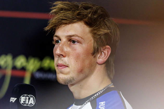 RECORD DATE NOT STATED 8th October 2026; Marina Bay, Singapore; Formula 1, Singapore Grand Prix, Arrival Day; Liam Lawson (30) of New Zealand and Visa Cash App Racing Bulls Formula One Team during the press conference, PK, Pressekonferenz at the Singapore Grand Prix StephenxBlackberry