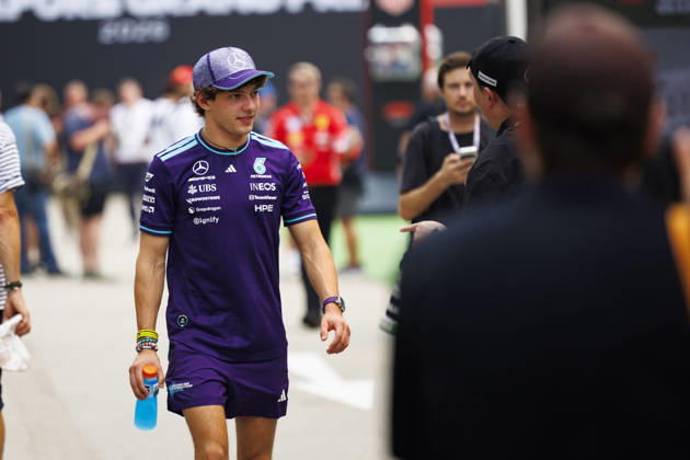 RECORD DATE NOT STATED 8th October 2026; Marina Bay, Singapore; Formula 1, Singapore Grand Prix, Arrival Day; Kimi Antonelli (12) of Italy and Mercedes-AMG PETRONAS Formula One Team arriving at the Singapore Grand Prix StephenxBlackberry
