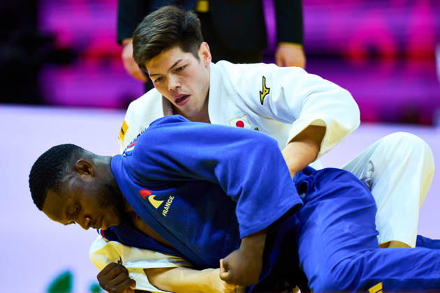 (Top-Bottom) Sanshiro Murao (JPN), Ngayap Hambou Maxime-Gael (FRA), OCTOBER 8, 2026 -Judo : World Judo Championships BAKU2026 Mens -90kgSemi-final match at National Gymnastics Arena in Baku, Azerbaijan. aflo_354298658 KenxAsakurax