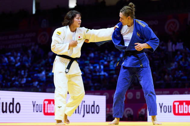(L-R) Shiho Tanaka (JPN), Scoccimarro Giovanna (GER), OCTOBER 8, 2026 -Judo : World Judo Championships BAKU2026 Women s -70kg3rd Round match at National Gymnastics Arena in Baku, Azerbaijan. aflo_354298654 KenxAsakurax