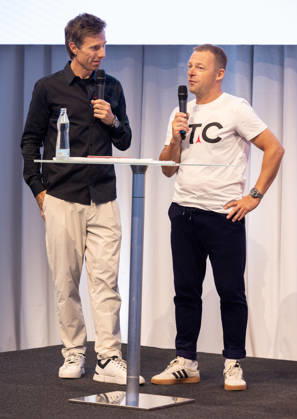 ALPINE SKIING - Atomic Media Day 2026 ALTENMARKT,AUSTRIA,08.OCT.26 - ALPINE SKIING - Atomic Media Day. Image shows presenter Christian Brugger and Juergen Graller (Atomic). GEPAxpictures xHaraldxSteiner