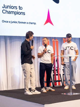 ALPINE SKIING - Atomic Media Day 2026 ALTENMARKT,AUSTRIA,08.OCT.26 - ALPINE SKIING - Atomic Media Day. Image shows presenter Christian Brugger, Juergen Graller and Daniel Danklmaier (Atomic). GEPAxpictures xHaraldxSteiner