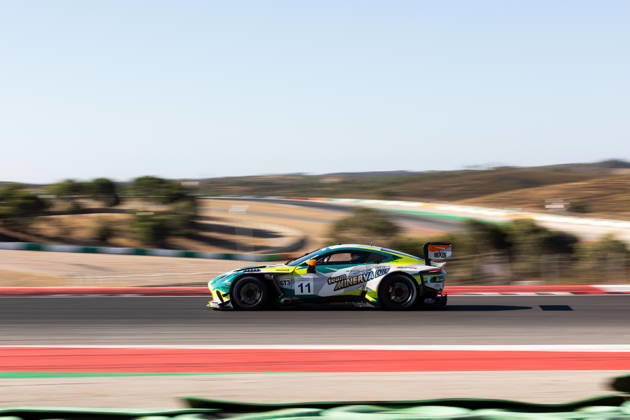 AUTO - MLC 2026 - PORTIMAO 11 COMEAU Antoine (usa), HAYS Nicky (usa), Code Racing Development, Aston Martin Vantage AMR GT3 Evo, GT3, action during the 6th round of the 2026 Michelin Le Mans Cup on the Autodromo Internacional do Algarve from October 8 to 10, 2026 in Portimao, Portugal - Copyright: xJoaoxFilipex