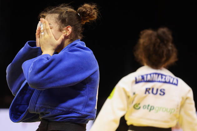 AZERBAIJAN, BAKU - OCTOBER 8, 2026: Madina Taimazova (R) of Russia and Aleksandra Andric of Serbia are pictured after their -70 kg bout as part of the 2026 World Judo Championships at the National Gymnastics Arena 2026 World Judo Championships In Baku - ZUMAt113 20261008_zaa_t113_492 Copyright: xMikhailxSinitsynx
