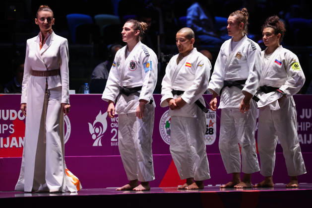 AZERBAIJAN, BAKU - OCTOBER 8, 2026: 2nd placed Giovanna Scoccimarro of Germany, 1st placed Ai Tsunoda Roustant of Spain, 3rd placed Michaela Polleres of Austria and Madina Taimazova of Russia are pictured during an award ceremony for the women s -70 kg category as part of the 2026 World Judo Championships at the National Gymnastics Arena. Mikhail Sinitsyn TASS 98957030