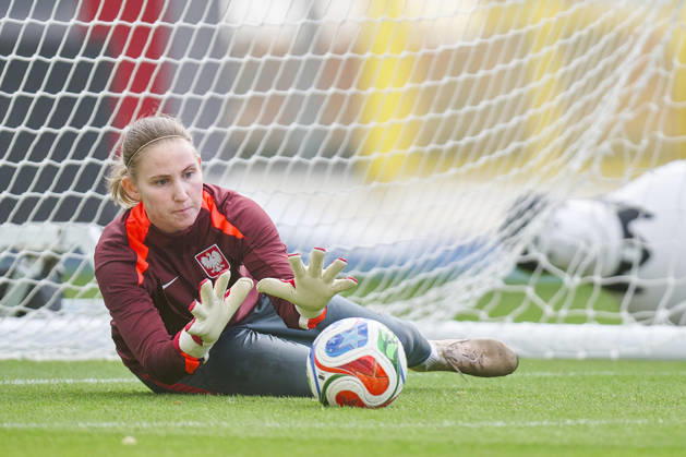 08.10.2026 LEUVEN , PILKA NOZNA KOBIET ( WOMEN S FOOTBALL) TRENING OFICJALNY PRZED POLFINALEM BARAZY MISTRZOSTW SWIATA 2027 TRENING NZ. JULIA WOZNIAK FOTO RADOSLAW JOZWIAK CYFRASPORT NEWSPIX.PL --- Newspix.pl RA2_6297