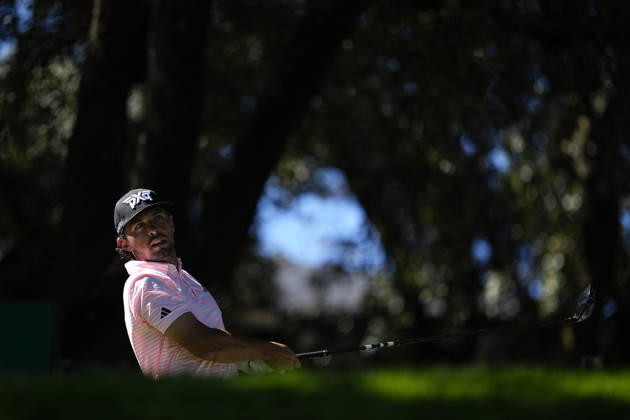 October 8, 2026, Madrid, Madrid, Spain: Marco Penge of England during the Open de Espao±a 2026 presented by Madrid, R1, golf tournament of DP World Tour at Club de Campo Villa de Madrid on October 08, 2026, in Madrid, Spain. Open De Espao±A Presented By Madrid R1 - DP World Tour 2026 - ZUMAa181 20261008_zaa_a181_175 Copyright: xOscarxJ.xBarrosox
