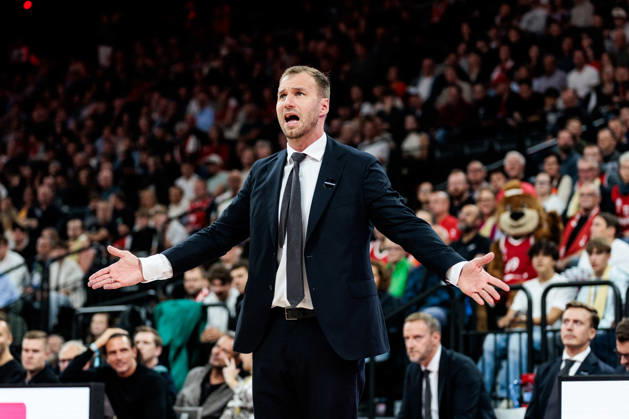 MUNICH, GERMANY - OCTOBER 08: Anton Gavel (Headcoach FC Bayern Muenchen) screaming during the Turkish Airlines EuroLeague match between FC Bayern Muenchen vs. Virtus Bologna at SAP Garden on round 4 of Turkish Airlines EuroLeague on October 08, 2026 in Munich, Germany. Bavaria Germany Copyright: xSteffiexWunderlx