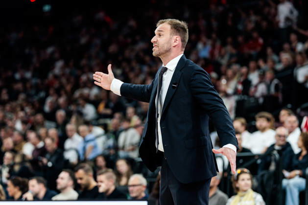 MUNICH, GERMANY - OCTOBER 08: Anton Gavel (Headcoach FC Bayern Muenchen) gestures during the Turkish Airlines EuroLeague match between FC Bayern Muenchen vs. Virtus Bologna at SAP Garden on round 4 of Turkish Airlines EuroLeague on October 08, 2026 in Munich, Germany. Bavaria Germany Copyright: xSteffiexWunderlx