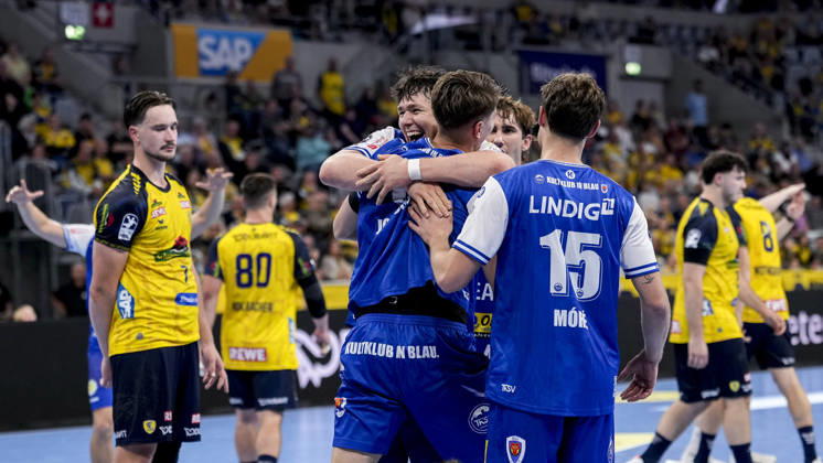 Spieler vom ThSV Eisenach, Jubel, jubeln, jubelt, celebration, Freude, freuen, freut sich, zuversichtlich, optimistisch, positiv, Spielszene, 08.10.2026, Mannheim (Deutschland), Handball, Bundesliga, Rhein-Neckar Löwen - ThSV Eisenach