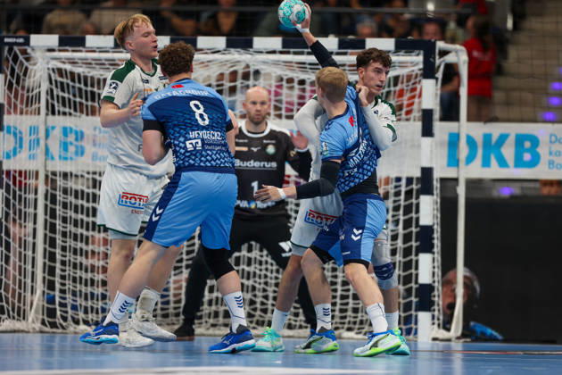 Torben Matzken (TVB Stuttgart, 22) GER, TVB Stuttgart vs. HSG Wetzlar, Handball, Opel Handball-Bundesliga, 8. Spieltag, Spielzeit 2026 2027, 08.10.2026 GER, TVB Stuttgart vs. HSG Wetzlar, Handball, Opel Handball-Bundesliga, 8. Spieltag, Spielzeit 2026 2027, 08.10.2026 Stuttgart Copyright: xEibner-Pressefoto SoerenxHerwegx EP_SHG
