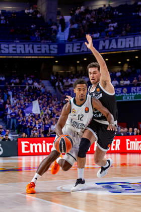 ESP: Euroleague Real Madrid v Partizan Belgrade Theo Maledon of Real Madrid and Alesandro Pajola of PArtizan during the Euroleague match between Real Madrid and Partizan Mozzart Bet Belgrade played at Movistar Arena Stadium on October 8 2026 in Madrid Spain Madrid Spain Basketball Copyright: xAlbaxPachecox xAgenciaxLOFx