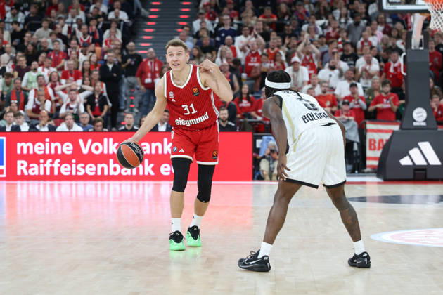 Rokas Jokubaitis (FC Bayern Basketball, 31) mit Kevin Kokila (Virtus Bologna, 03), GER, FC Bayern Basketball vs. Virtus Bologna, Basketball, Euroleague, 4. Spieltag, Saison 2026 2027, 08.10.2026, GER, FC Bayern Basketball vs. Virtus Bologna, Basketball, Euroleague, 4. Spieltag, Saison 2026 2027, 08.10.2026 Muenchen Copyright: xEibner-Pressefoto JennixMaulx EP_JML