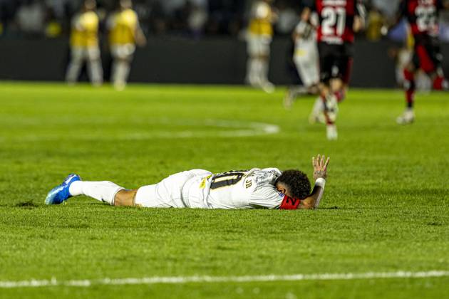RECORD DATE NOT STATED match between Santos and Flamengo Santos (SP) 08 10 2026 Santos Flamengo Brasileirao Vila Belmiro Player Neymar in a match between Santos and Flamengo, valid for the 29th round of the 2026 Brazilian Championship, held at the Urbano Caldeira stadium (Vila Belmiro), in Santos, on the night of this Thursday (08) of October 2026.(Foto: Pedro Paulo Diaz Thenews2 imago images) SPO  Copyright: xPedroxPauloxDiazx