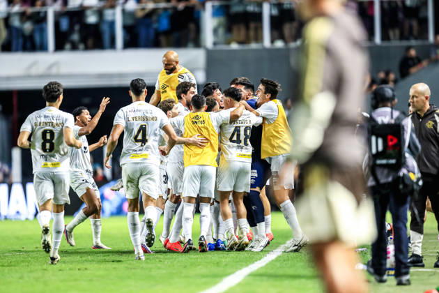 October 10, 2026, Sao Paulo, Sao Paulo, Brazil: SoO PAULO (SP), BRAZIL OCTOBER 10: Santos player Neymar Jr. during the match between Santos and Flamengo in the 2026 Brazilian Championship at Vila Belmiro Stadium in Santos (SP), Brazil, on Thursday, October 10, 2026., Credit:Marco Miatelo Avalon Copyright: xMarcoxMiatelox xAvalonx 1141611852
