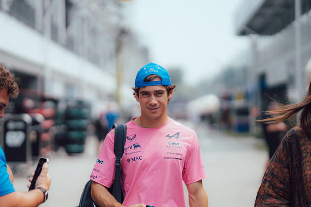 Formula 1 Singapore Airlines Singapore Grand Prix 43Franco Colapinto (BWT Alpine F1 Team, 43) at the Formula 1 Singapore Airlines Singapore Grand Prix 2026 9 10 2026 Copyright: xTomxBaigentx