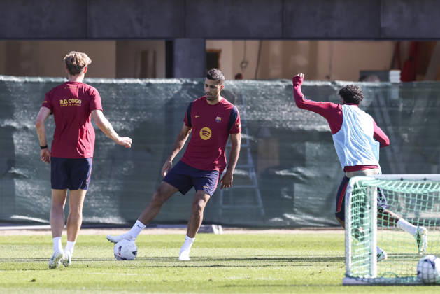 October 9, 2026, Sant Joan Despi, Barcelona, Spain: Rodri during the training day of FC Barcelona, Barca ahead the Spanish League, Laliga EA Sports, football match against Getafe CF at Ciudad Esportiva Joan Gamper on October 09, 2026 in Sant Joan Despi, Barcelona, Spain. FC Barcelona Training And press conference, PK, Pressekonferenz - LaLiga EA Sports - ZUMAa181 20261009_zaa_a181_019 Copyright: xJavierxBorregox