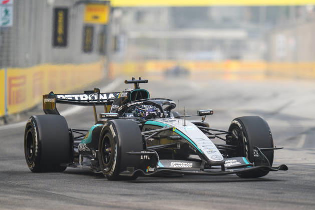 FORMULA 1 SINGAPORE AIRLINES SINGAPORE GRAND PRIX 2026 George Russell (GBR) 63 Mercedes in practice during the Formula 1 Singapore Airlines Singapore Grand Prix 2026, Round 17 of the 2026 Formula 1 World Championship, WM, Weltmeisterschaft from 9th - 11th October 2026 at the Marina Bay Street Circuit, Singapore. Credit: Robbie Hoad Every Second Media Editorial use only. All images are copyright Every Second Media Limited. No images may be reproduced without prior permission. Copyright: xIMAGO EveryxSecondxMediax ESM-2203-0241 RobbiexHoadx xEveryxSecondxMediax