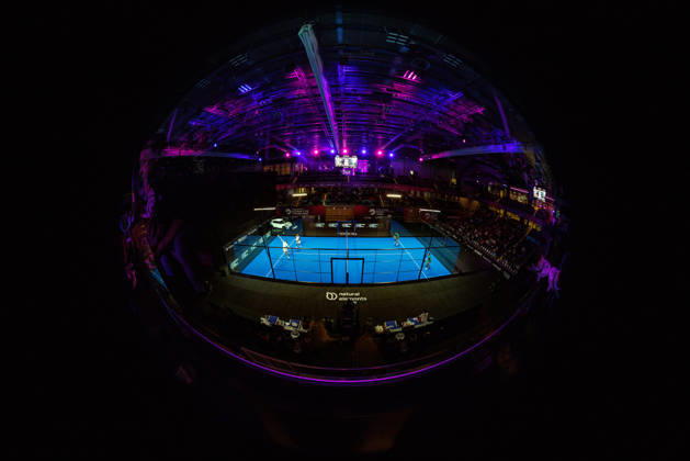 DÜSSELDORF, GERMANY - 9 OCTOBER 2026: Image shows overview of CUPRA Germany Premier Padel P2 2026 CASTELLO Düsseldorf during CUPRA Germany Premier Padel P2 2026 Day 6: Quarterfinals at CASTELLO Düsseldorf on 9 10 2026 in Düsseldorf, Germany. Germany Copyright: xFröhlichxPascalx