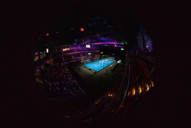 DÜSSELDORF, GERMANY - 9 OCTOBER 2026: Image shows overview of CUPRA Germany Premier Padel P2 2026 CASTELLO Düsseldorf during CUPRA Germany Premier Padel P2 2026 Day 6: Quarterfinals at CASTELLO Düsseldorf on 9 10 2026 in Düsseldorf, Germany. Germany Copyright: xFröhlichxPascalx