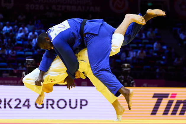 (Top-Bottom) Silva Morales Ivan Felipe (CUB), Dota Arai (JPN), OCTOBER 6, 2026 -Judo : World Judo Championships BAKU2026 Mens -100kg3rd Round match at National Gymnastics Arena in Baku, Azerbaijan.  aflo_354496460 KenxAsakurax