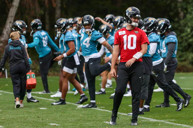 CHADLER’S CROSS, ENGLAND - October 9th: Carter Bradley of the Jacksonville Jaguars during the Jacksonville Jaguars training session at The Grove on October 9, 2026 in Chandler’s Cross, England on October 9th 2026, in Hertfordshire England. Phillip Rocker SPP Copyright: xPhillipxRockerx xSPPx Sportspressphoto_SPR249400
