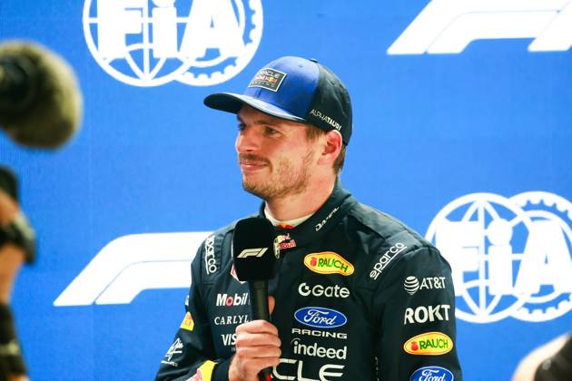 VERSTAPPEN Max (nld), Red Bull Racing Ford RB22, portrait F1 GP 17 Singapore 2026 ALONSO Fernando (spa), Aston Martin F1 Team Honda AMR26, portrait F1 GP 17 Singapore 2026 Singapore
