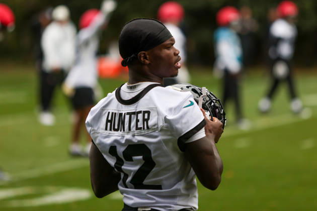 CHADLER’S CROSS, ENGLAND - October 9th: Travis Hunter of the Jacksonville Jaguars during the Jacksonville Jaguars training session at The Grove on October 9, 2026 in Chandler’s Cross, England on October 9th 2026, in Hertfordshire England. Phillip Rocker SPP Copyright: xPhillipxRockerx xSPPx Sportspressphoto_SPR249404