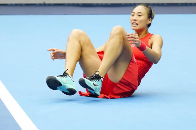 China Open 2026 - women s singles quarter-final in Beijing, China - 09 Oct 2026 Qinwen Zheng of China celebrates winning against Elina Svitolina of Ukraine (not in view) during the women s singles quarter-final match on day ten of China Open at the National Tennis Center. Beijing China Copyright: xPolyxFeix xSOPAxImagesx 20261009_7682_341
