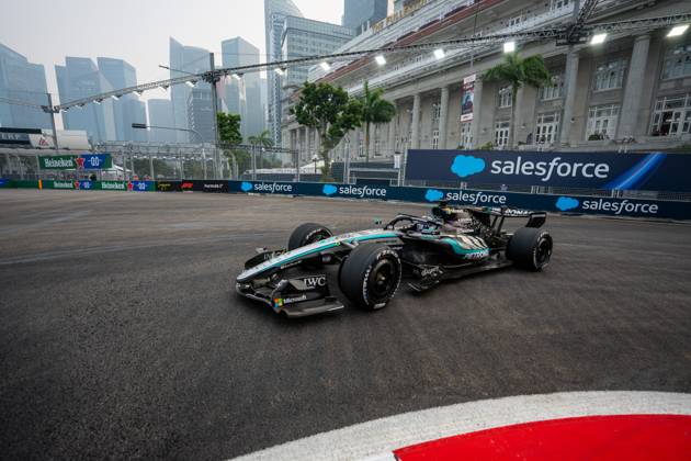 October 9, 2026, Singapore, Singapore: George Russell (GBR) (Mercedes-AMG Petronas F1 Team) during free practice 1 of the Formula 1 Singapore Grand Prix 2026 at the Marina Bay Street Circuit. F1 2026: (Free Practice 1) Singapore Grand Prix In Singapore, Singapore - 09 Oct 2026 - ZUMAs197 20261009_aaa_s197_063 Copyright: xLucaxMartinix