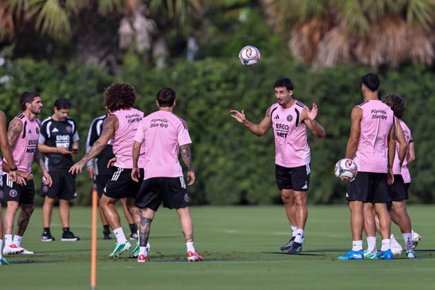 FORT LAUDERDALE, FL - OCTOBER 09: Inter Miami CF defender Gonzalo Lujan (2)(C) is seen heading a ball during an Inter Miami Training Session at Florida Blue Training Center on October 09, 2026 in Fort Lauderdale, Florida.(Photo by Chris Arjoon Icon Sportswire). SOCCER: OCT 09 Inter Miami CF Training EDITORIAL USE ONLY Icon2610090000012