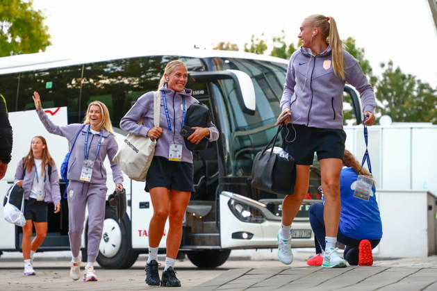 Women s World Cup Qualifier: Romania vs. Norway, Bucharest, October 9, 2026—Guro Bergsvand on her way into the stadium to play in the World Cup qualifying soccer match between Romania and Austria at Stadionul Arcul de Triumf in Bucharest. Photo by Nikola Krstic, NTB, Bucharest, Romania. EDITORIAL USE ONLY. RESTRICTEDED USE FOR BETTING COMPANIES Copyright: xNikolaxKrsticx xNTBx