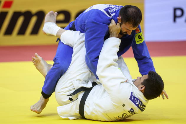 AZERBAIJAN, BAKU - OCTOBER 9, 2026: Niyaz Bilalov (bottom) of Russia and Arman Adamian of Russia compete in their -100 kg bout as part of the 2026 World Judo Championships at the National Gymnastics Arena. Mikhail Sinitsyn TASS  98996965