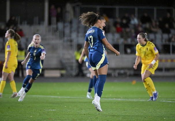 KAUNAS, LITHUANIA 20261009 Sweden s Felicia Schröder celebrates after scoring a 0-1 penalty during Friday s World Cup playoff soccer match between Lithuania and Sweden at Dariaus ir GirÃ no Stadium.